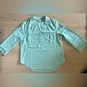 Anne Klein Mint Green Blouse size small